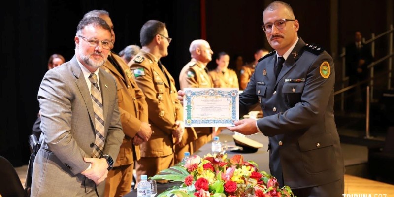 Curso de Aperfeiçoamento de Oficiais capacita 66 capitães da PMPR e do CB