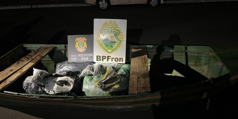 PF e BPFRON apreendem canoa com maconha em Foz do Iguaçu