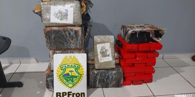 BPFRON apreende carro carregado com drogas em SMI