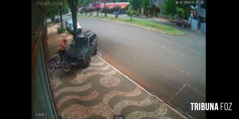 Homem atropela ex- mulher na saída do trabalho em Santa Helena