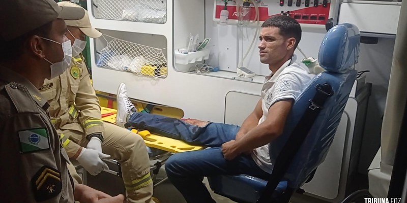 Motociclista é socorrido pelo Siate na Av. Morenitas