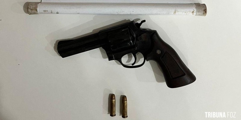 BPFRON prende homem com revolver 38 em Foz do Iguaçu
