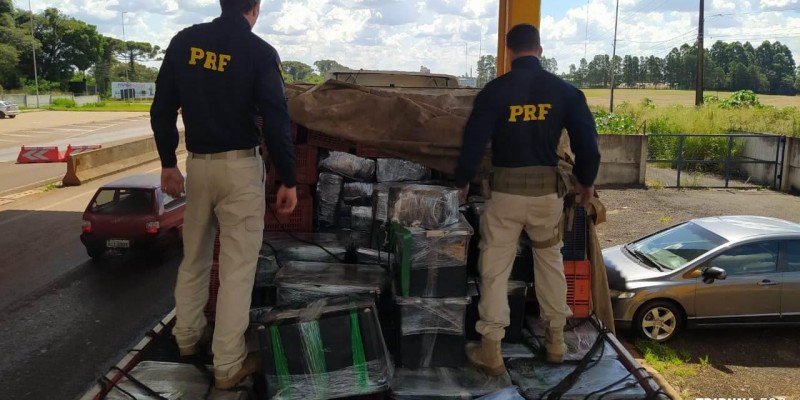 PRF faz a maior apreensão de maconha do Sul do Brasil