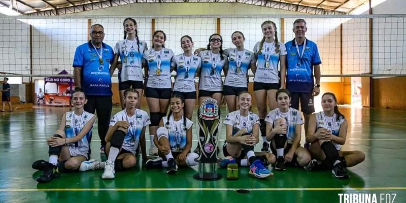 Equipes iguaçuenses de voleibol conquistam medalhas de ouro na Copa Integração e Copa Lindeiros