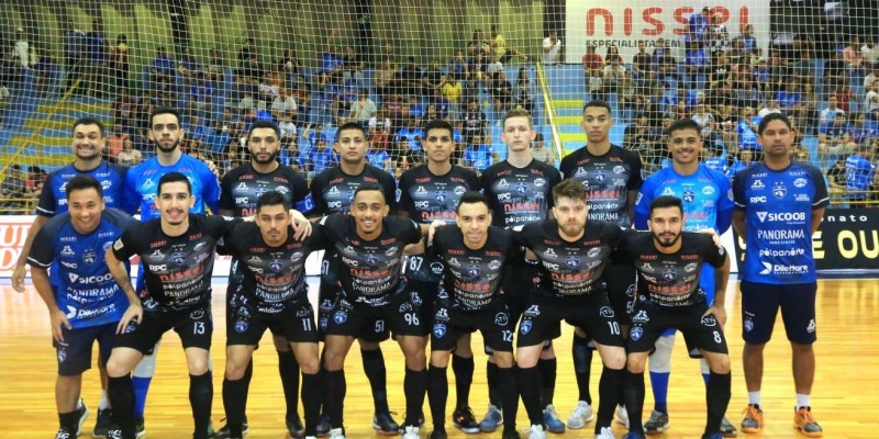 Foz Cataratas vence clássico e assegura liderança no campeonato paranaense