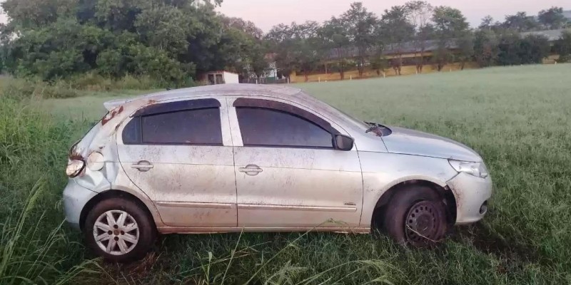 Homem fica ferido ao capotar veículo em Santa Helena