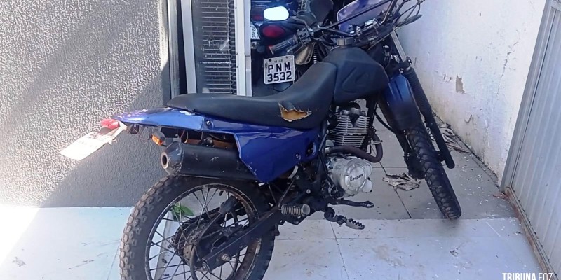 PM aprende motocicleta  furtada no centro de Foz