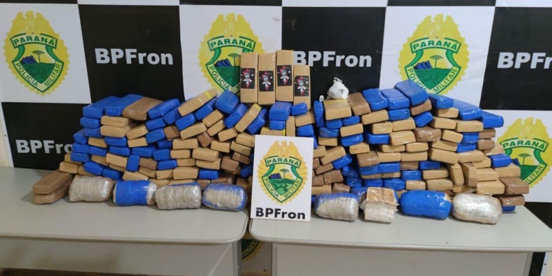 Militares do BPFRON apreende maconha e crack em Guaíra