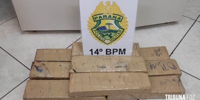 Policia Militar apreende 8 Kg de maconha no centro de Foz
