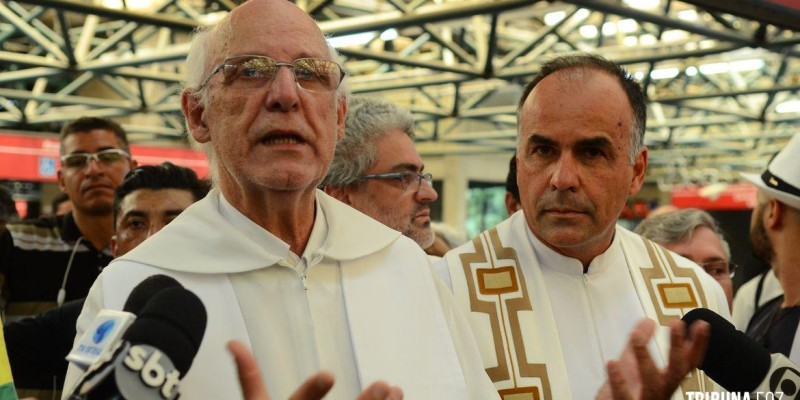 Direitos Humanos cobra apuração de ameaças ao padre Júlio Lancellotti