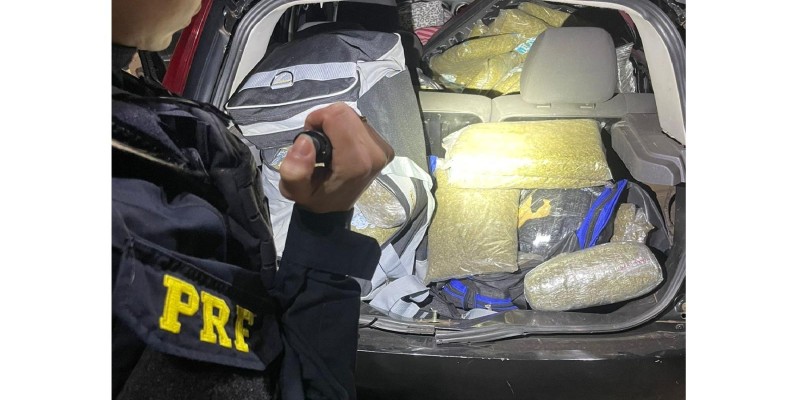 PRF apreende mais 75 Kg de Skunk em Santa Terezinha de Itaipu