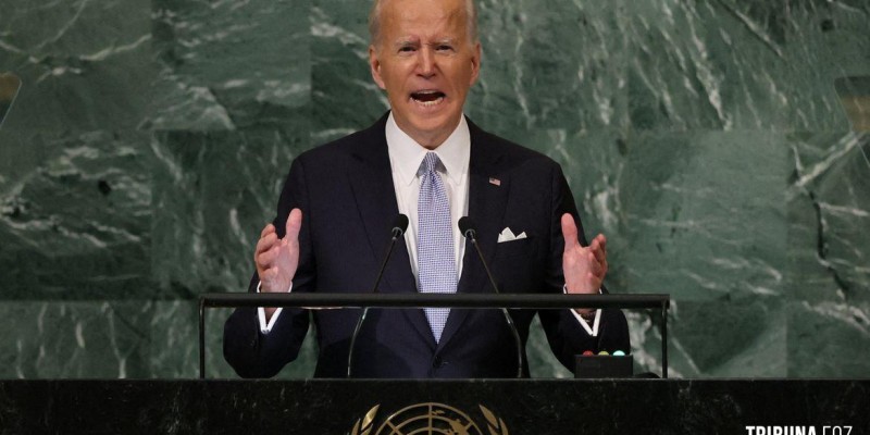 Biden acusa Rússia de ser 