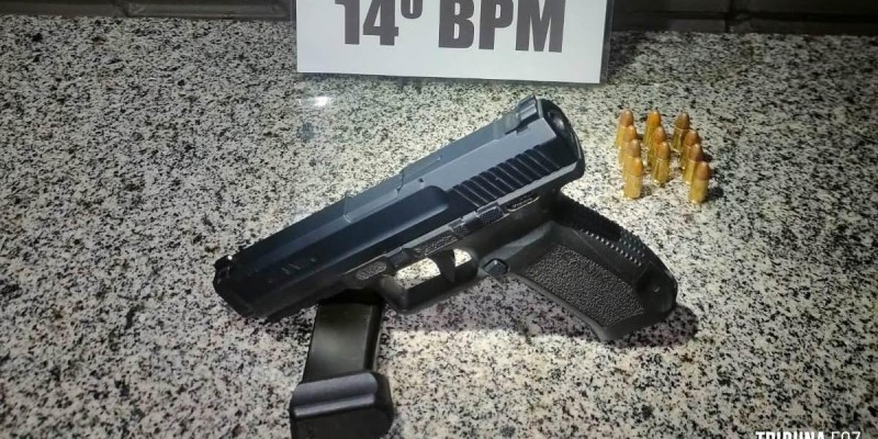 Policia militar prende homem com pistola 9mm no centro de Foz do Iguaçu 