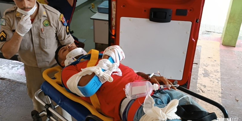Motociclista fica gravemente ferido após colisão na Vila A