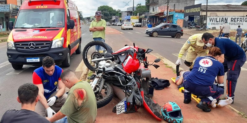 SIATE e SAMU socorrem motociclistas na Av. Morenitas