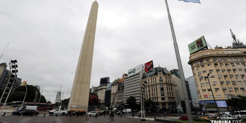 Sindicatos argentinos farão protestos contra corte de 7 mil servidores