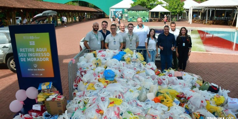 5 toneladas de alimentos foram arrecadadas para o Lar dos Velhinhos no aniversário do Parque Nacional do Iguaçu