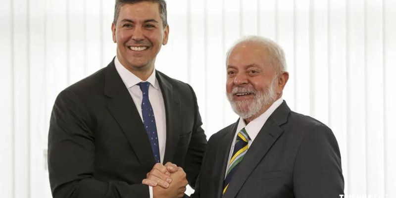 Lula se reúne com presidente do Paraguai e discute energia de Itaipu