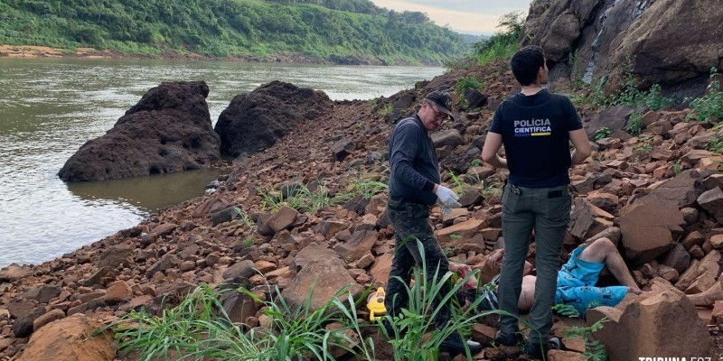 Homem é encontrado morto na barranca do Rio Iguaçu