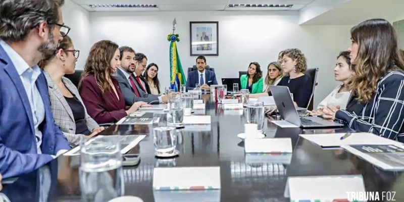 AGU anuncia acordo com plataforma para combater desinformação sobre RS