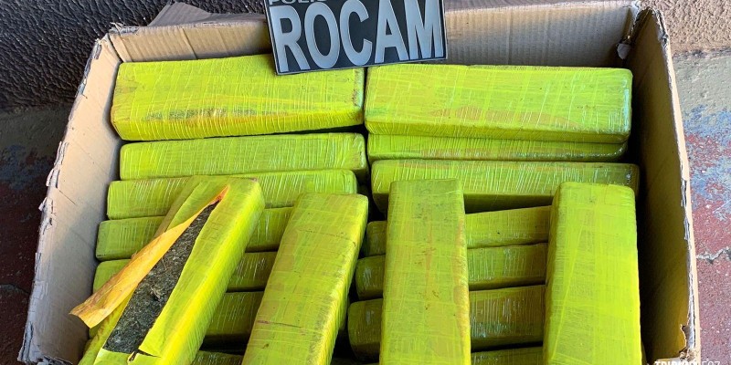 ROCAM apreende 48 tabletes de maconha na 