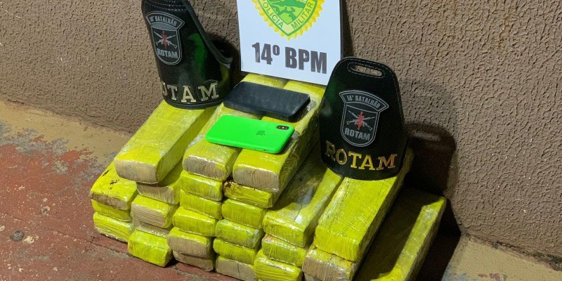 ROTAM prende mulher com 30 tabletes de maconha na BR-277