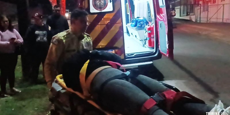 Siate socorre motociclista após colisão na Av. Javier Koelbel 