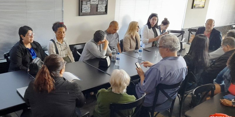 Casas da Vila A: Associações, entidades e moradores da Vila A fazem reunião sobre a venda dos imóveis