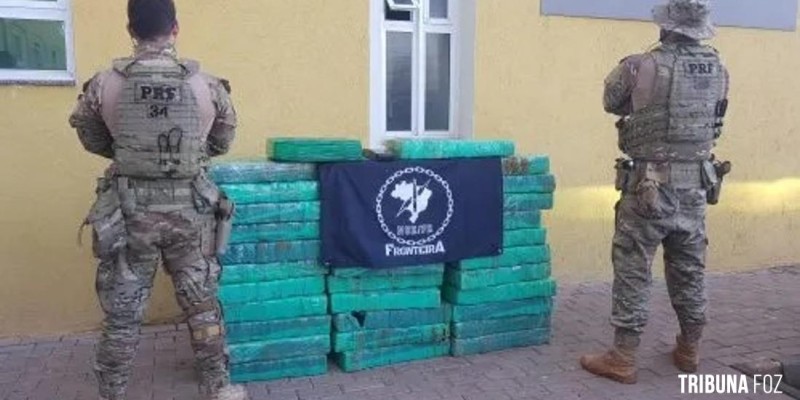 PRF apreende veículo carregado com maconha na BR-277