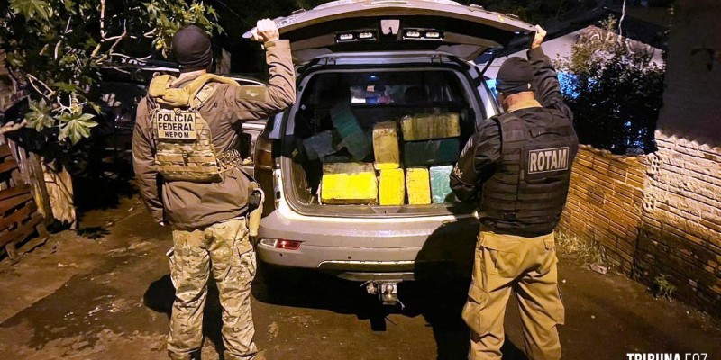 ROTAM apreende 216 Kg de maconha na barranca do Rio Paraná 