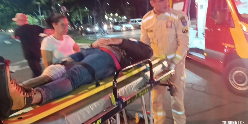 Siate socorre motociclista após colisão na Av. Paraná