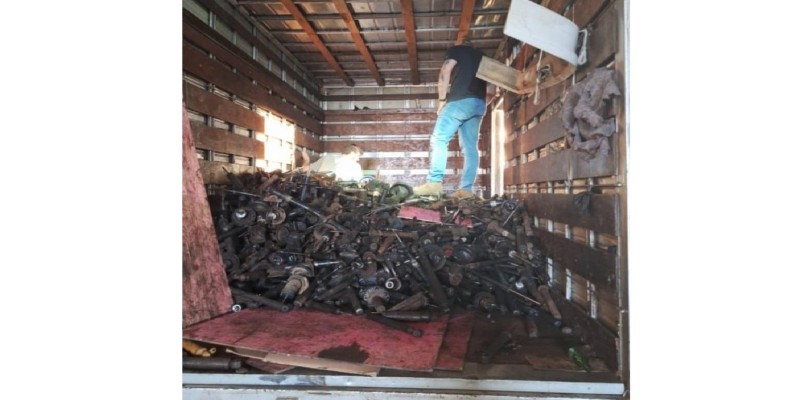 Polícia Federal e Receita Federal prendem duas pessoas por descaminho em Santa Tereza do Oeste