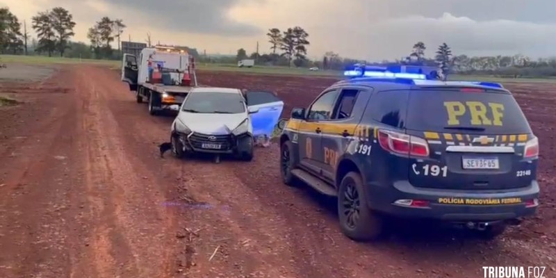 PRF prende homem com carro roubado após 50 quilômetros de perseguição em São Miguel do Iguaçu