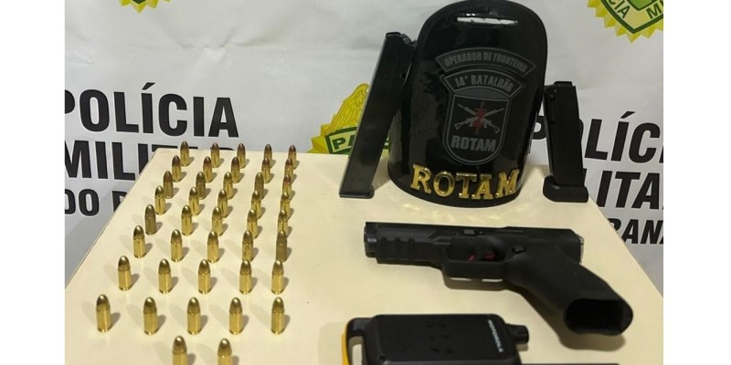 ROTAM apreende menor com pistola e radiocomunicador no bairro Ipê em Medianeira