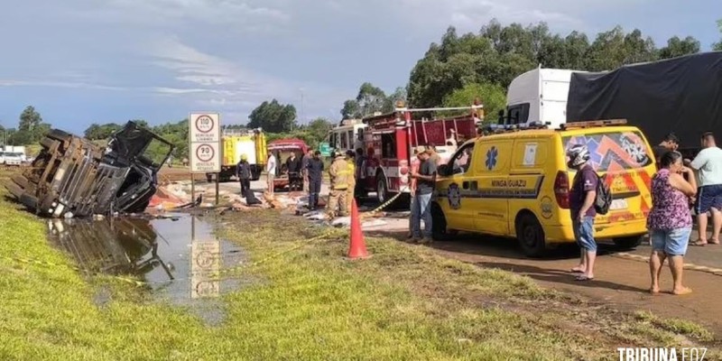 Caminhoneiro morre após acidente em Minga Guazú, no Paraguai