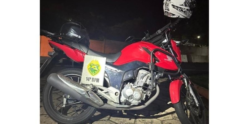 PM recupera motocicleta furtada no Bairro Jardim América