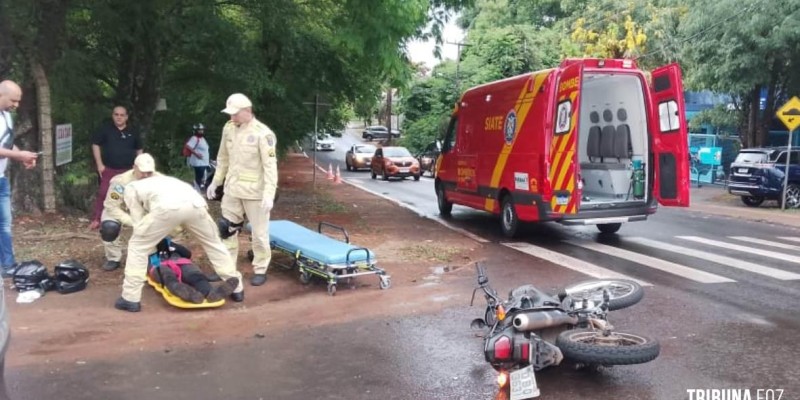 Motociclista é socorrido pelo Siate na Vila Yolanda