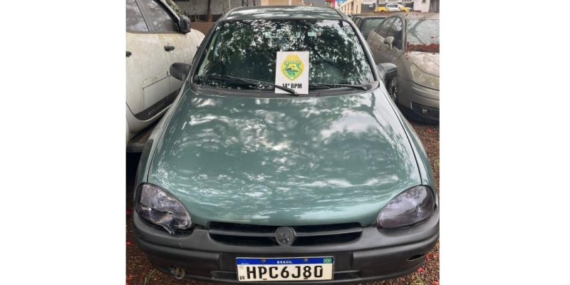 Polícia Militar recupera veiculo furtado na Vila Portes
