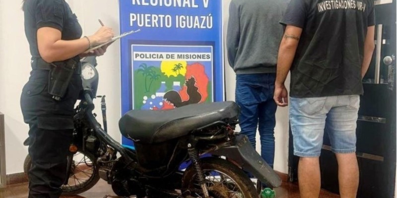Jovem é preso com moto roubada em Puerto Iguazu, na Argentina