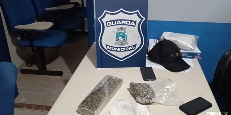 Guarda Municipal prende dois com drogas no Bairro três Lagoas 