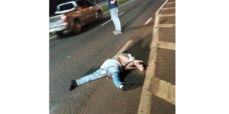 Caminhoneiro é atropelado e morre na BR-277 em Foz do Iguaçu