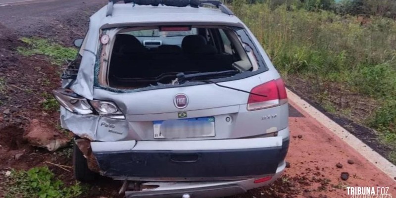 Colisão traseira deixa condutora ferida em Santa Helena