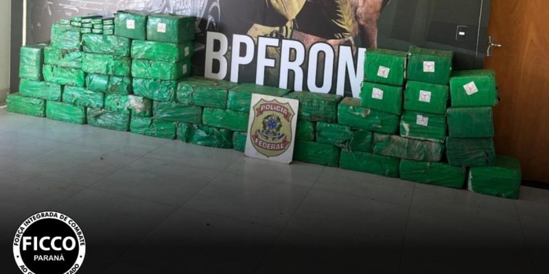 FICCO/PR apreende veículo roubado com 884,2 Kg de maconha