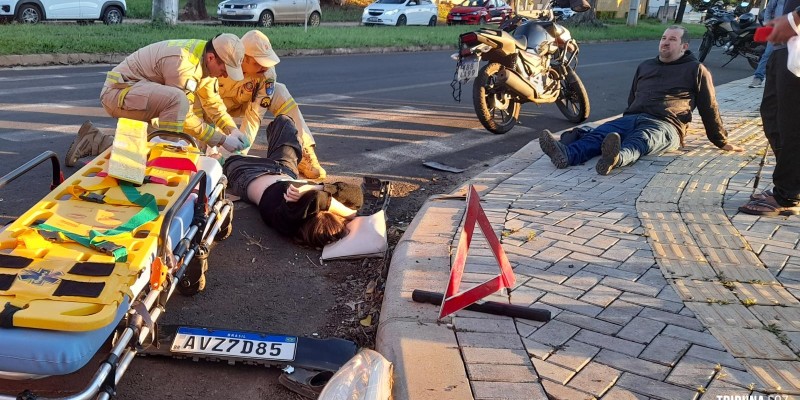 Siate socorre duas vítimas após colisão na Vila Yolanda