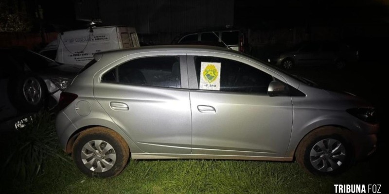 Polícia Militar recupera veículo roubado na Invasão do Bubas