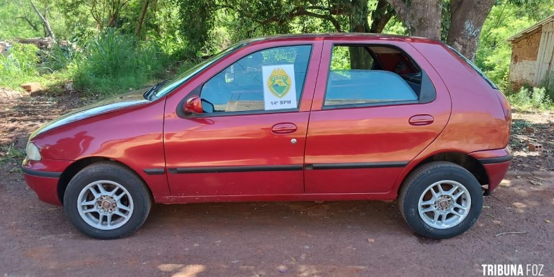 PM recupera veículo furtado na região da Favela do Bolo