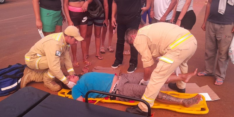 Siate socorre duas vítimas após colisão na Av. Morenitas