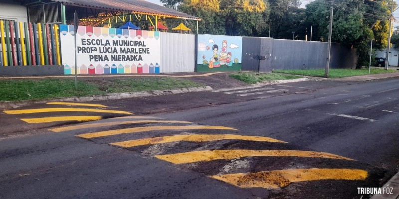 O cumulo de pintar lombadas defeituosas em Foz do Iguaçu