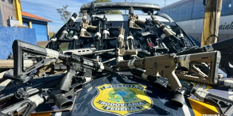 PRF apreende 26 fuzis na BR-277 em Santa Terezinha de Itaipu