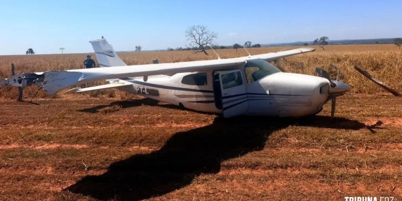 FAB intercepta aeronave suspeita vinda da Bolívia